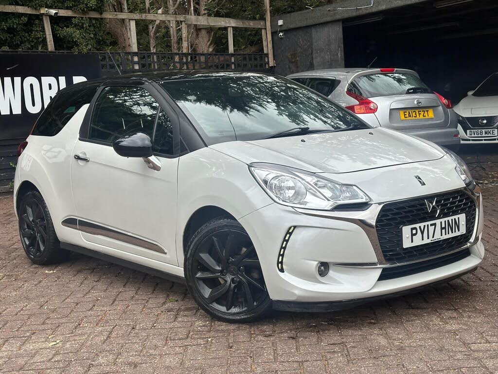 2017 DS DS 3 1.2 PureTech Connected Chic (110ps) (s/s)