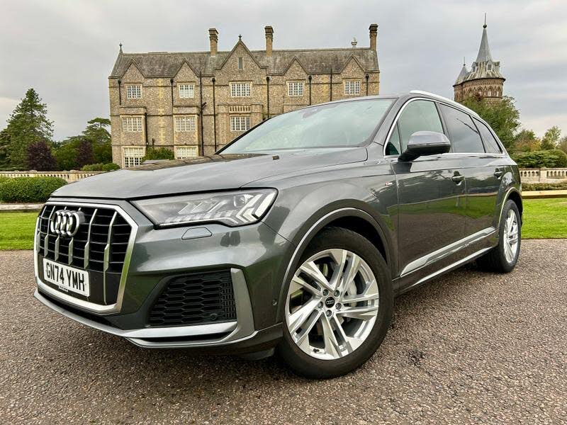 2024 Audi Q7 3.0 55 TFSI Black Edition Station Wagon
