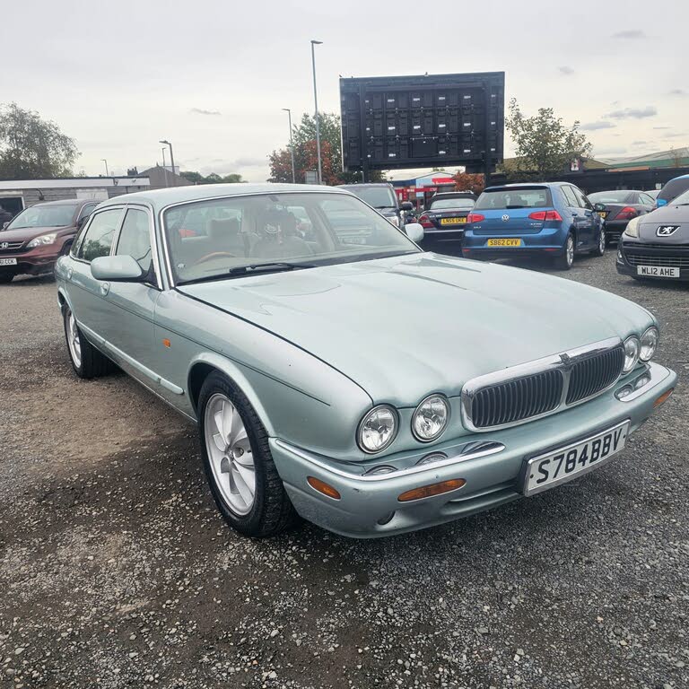 1998 Jaguar XJ Series 4.0 Sovereign (LWB)