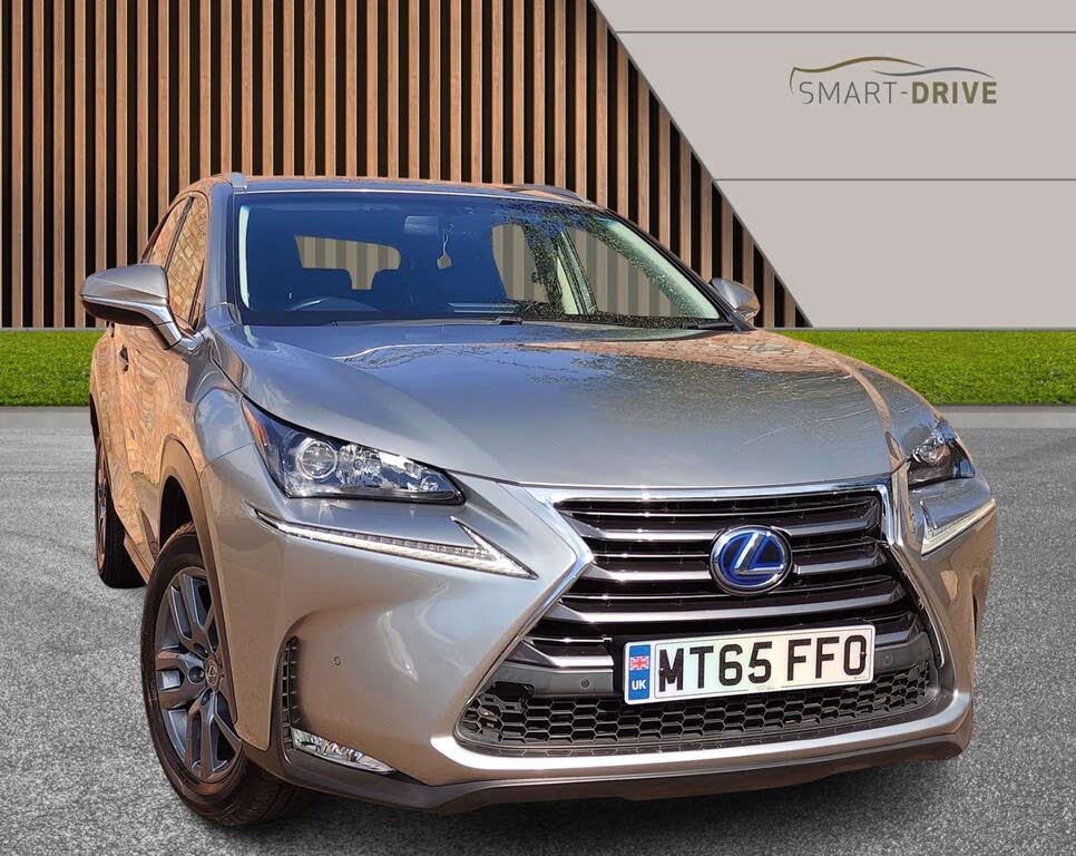 2015 Lexus NX 300h 2.5 Luxury (197bhp)