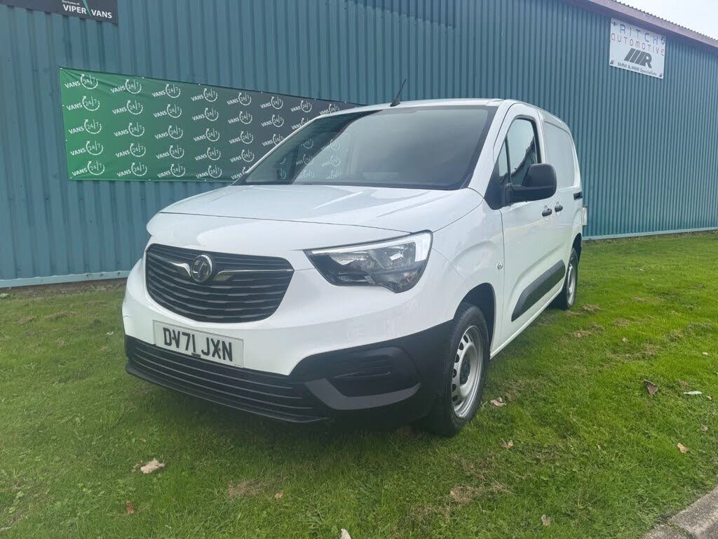 2021 Vauxhall Combo 1.5CDTi Dynamic 2300 (100PS)(EU6dT) L1H1 Panel