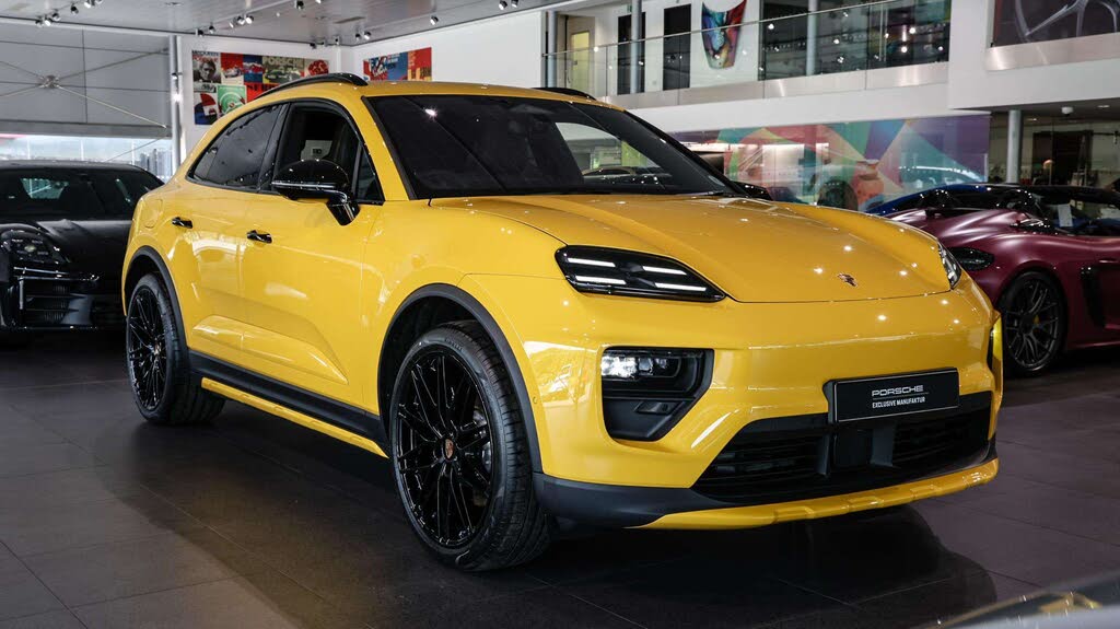 2025 Porsche Macan E 4S Electric