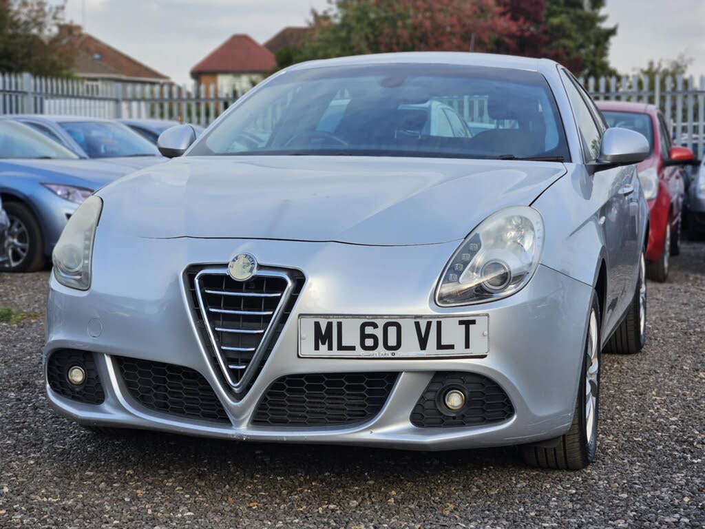 2010 Alfa Romeo Giulietta 1.4 Lusso MultiAir (170bhp)