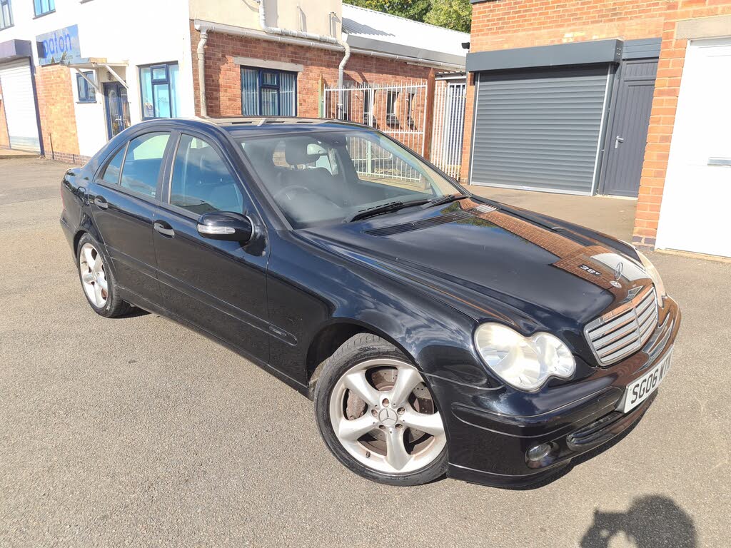 2006 Mercedes-Benz C-Class 1.8 C180 Kompressor Classic SE Saloon 4d auto