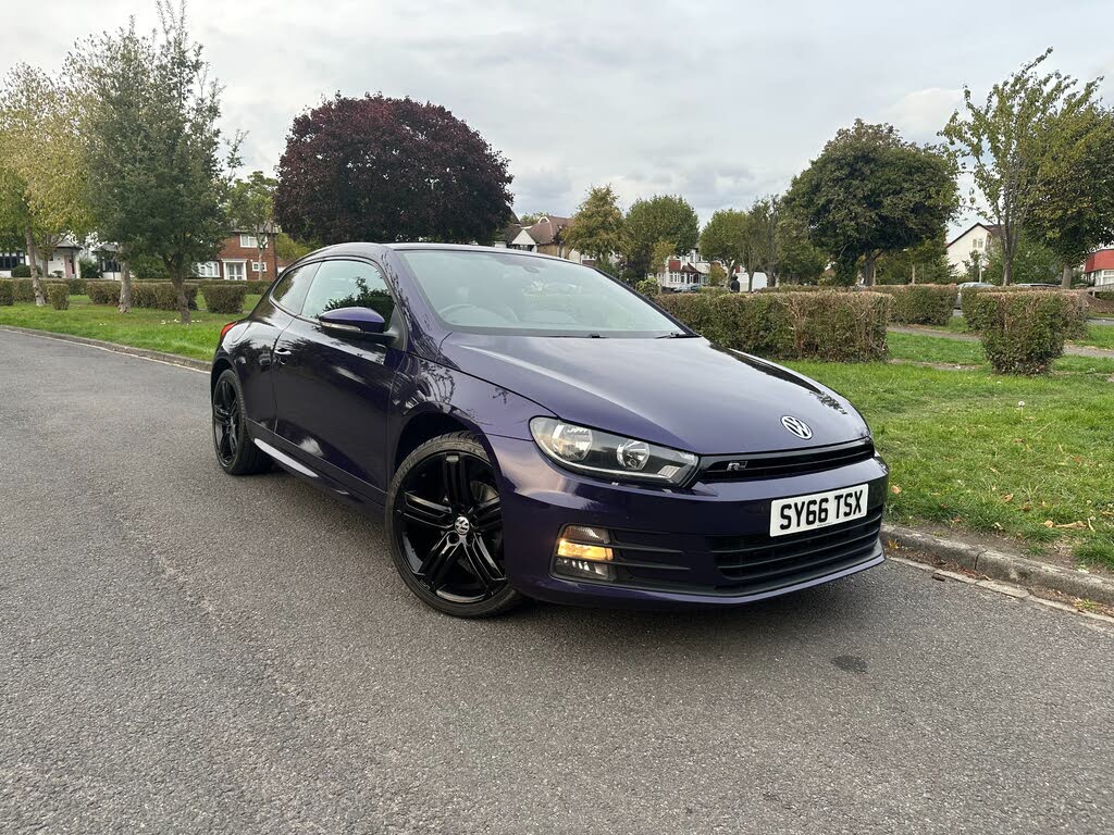 2016 Volkswagen Scirocco 2.0TDI R-Line (150ps)