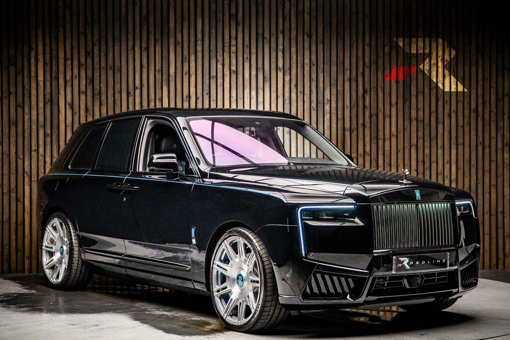 2025 Rolls-Royce Cullinan 6.75 Black Badge