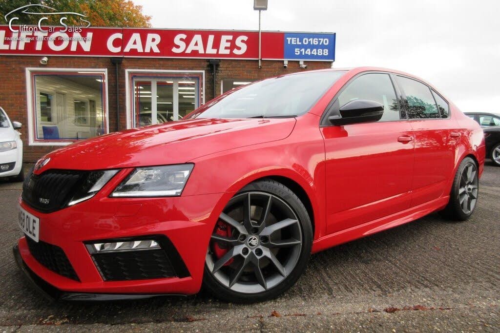 2018 Skoda Octavia 2.0 TSI vRS (245ps) Hatchback DSG