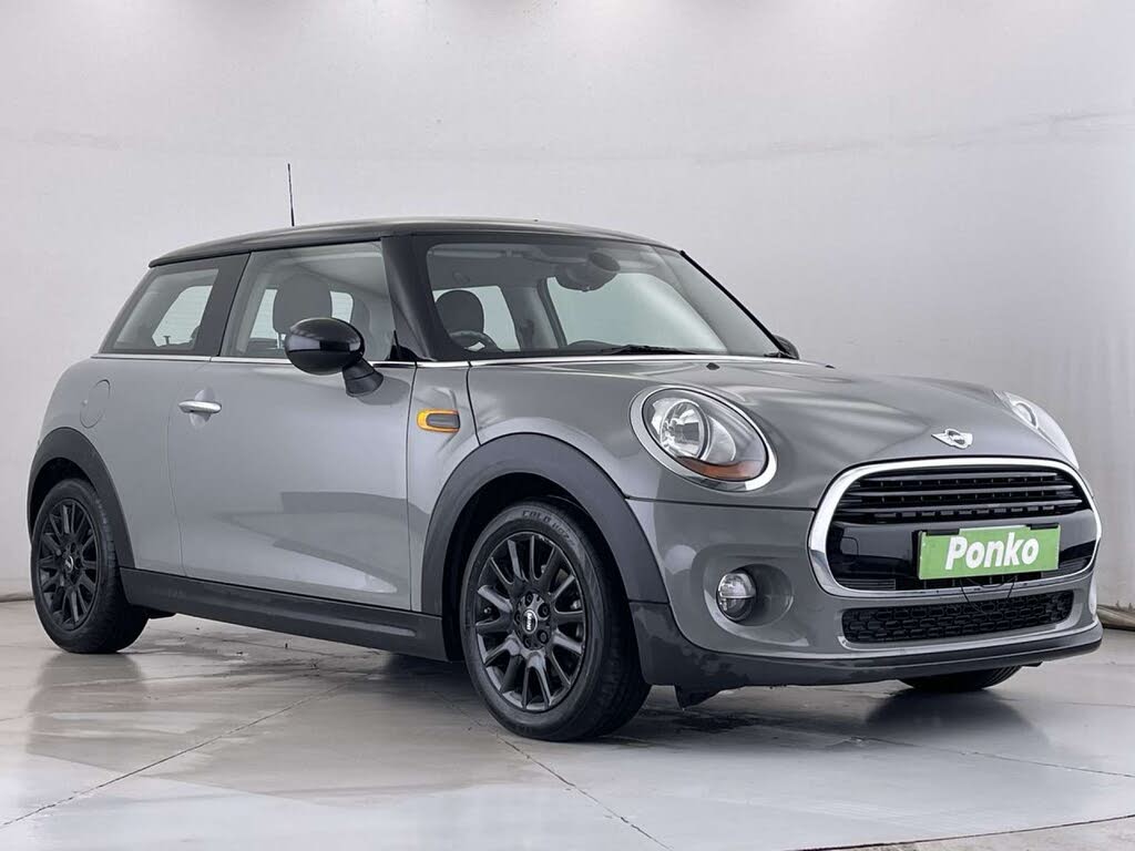 2017 MINI Mini 1.5 Cooper (s/s) Hatchback 3d