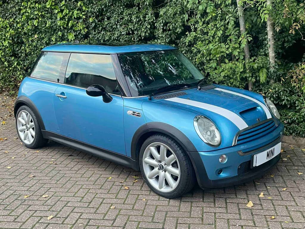 2002 MINI Mini 1.6 Cooper S (163bhp)