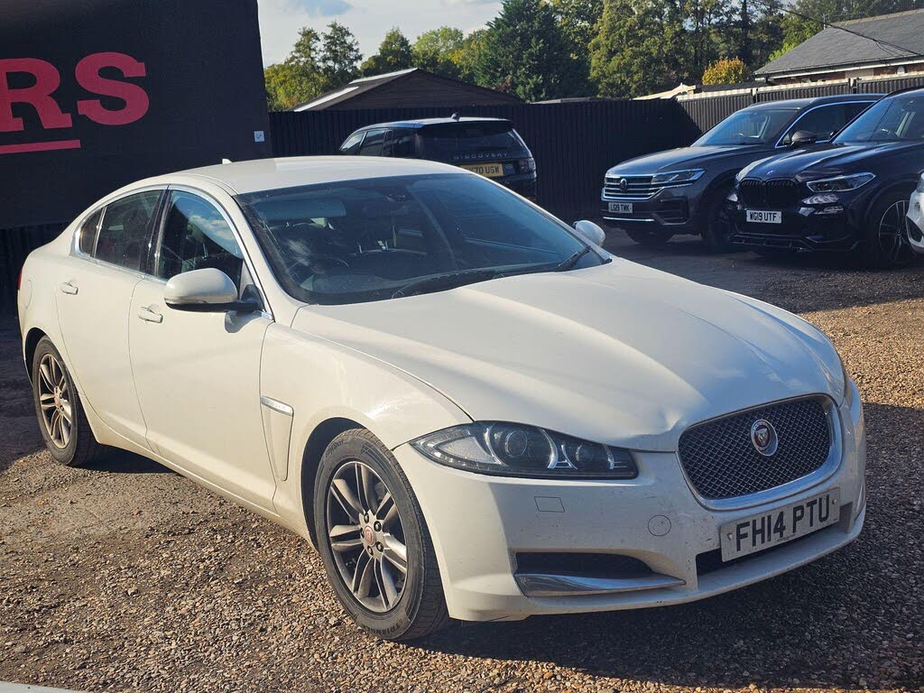 2014 Jaguar XF 2.2TD Luxury (163ps) Saloon 4d