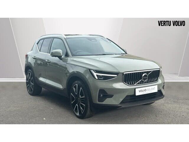 2025 Volvo XC40 2.0 B3 Ultra (Bright
