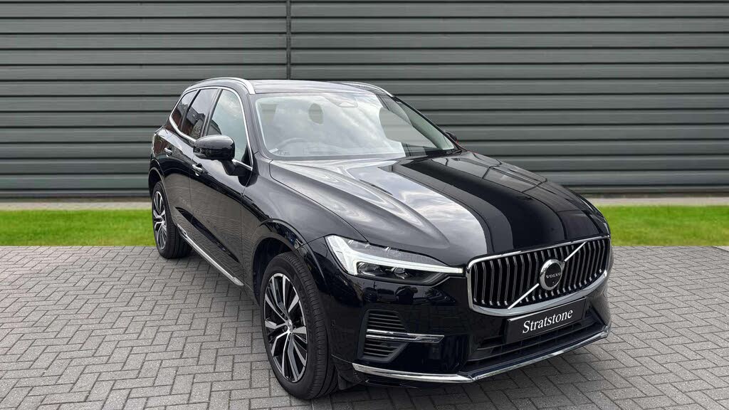 2023 Volvo XC60 2.0 T8 Ultimate (Dark