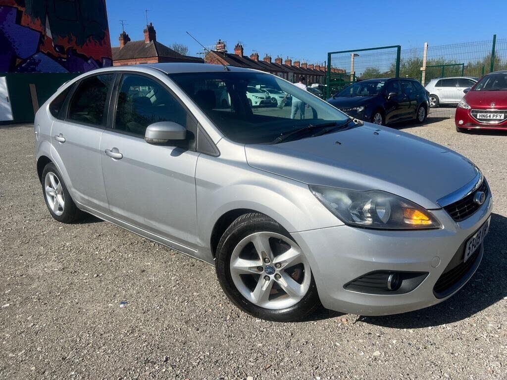 2009 Ford Focus 1.6 Zetec Hatchback 5d