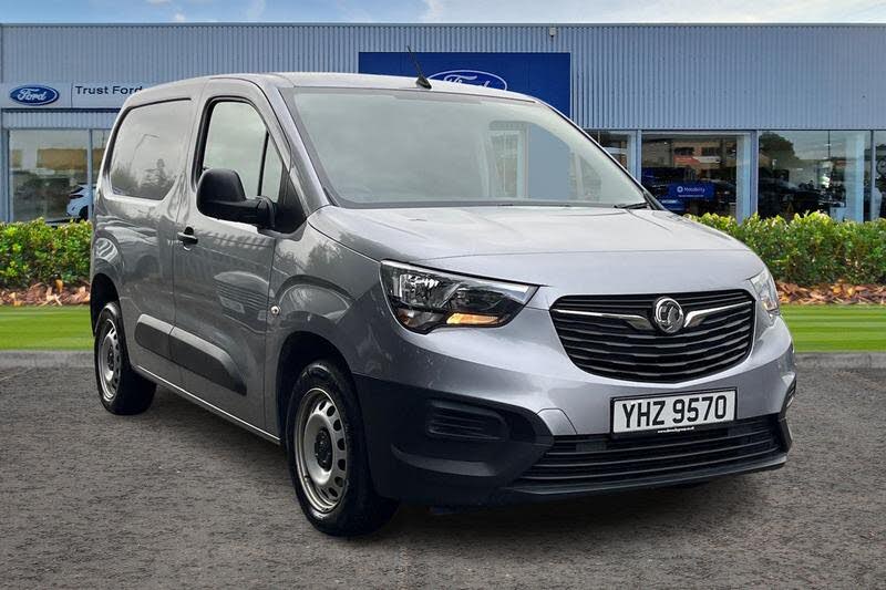 2022 Vauxhall Combo 1.5CDTi Dynamic 2300 (100PS)(Eu6dT) L1H1 Panel
