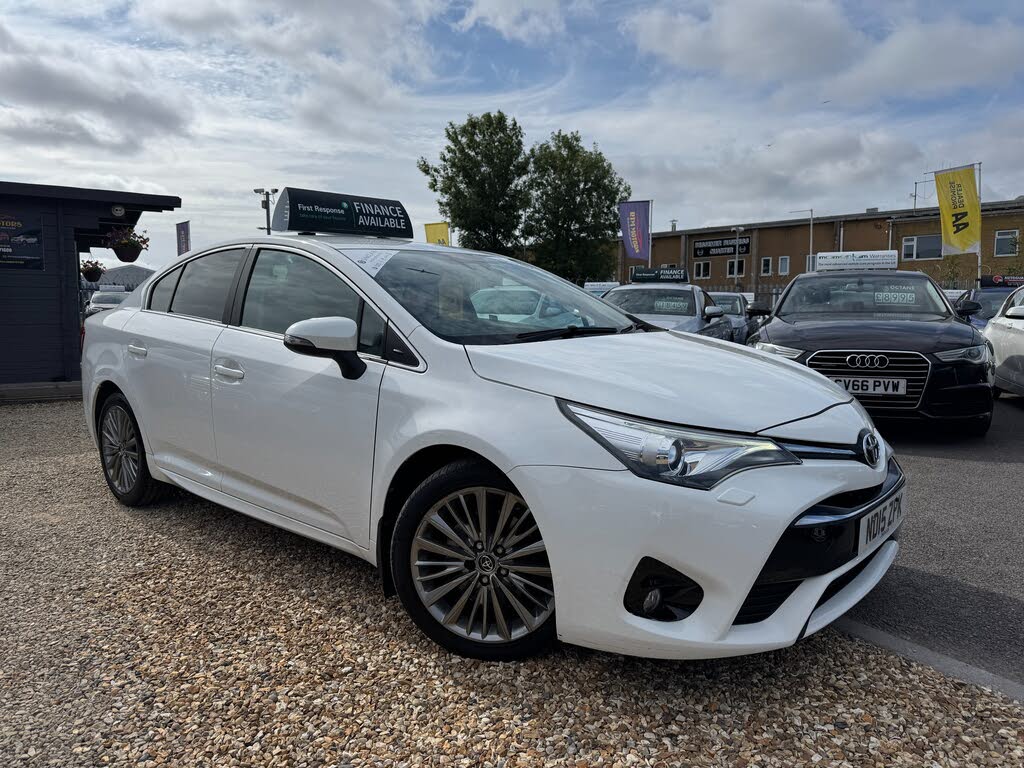 2015 Toyota Avensis 2.0D-4D Excel Saloon 4d