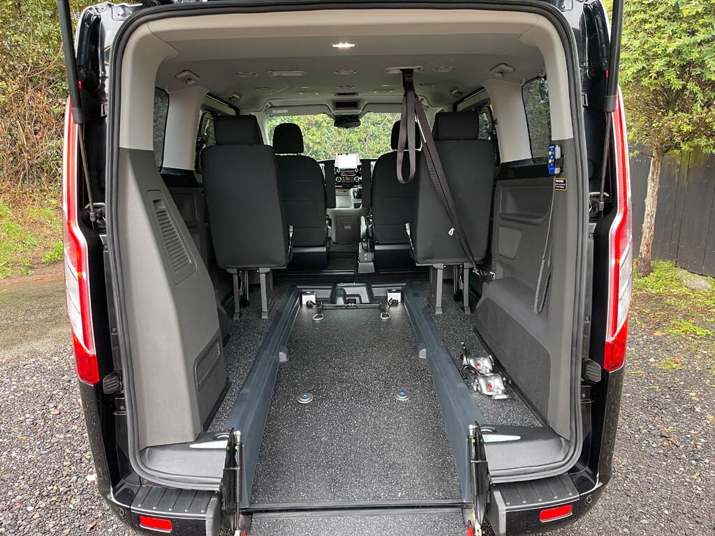 2020 Ford Tourneo Custom 2.0TDCi 320 L1 Titanium (130ps)(Eu6dT)