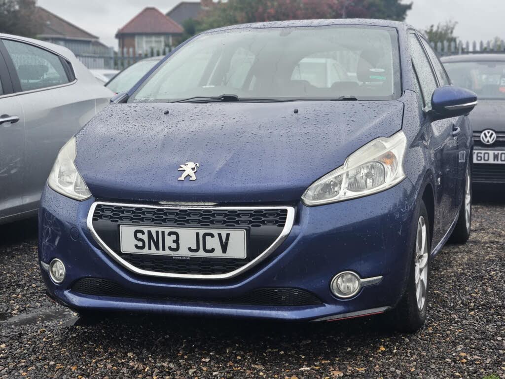 2013 Peugeot 208 1.2 Active 5d