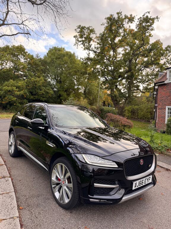 2016 Jaguar F-PACE 2.0 i4D R-Sport (AWD) Auto