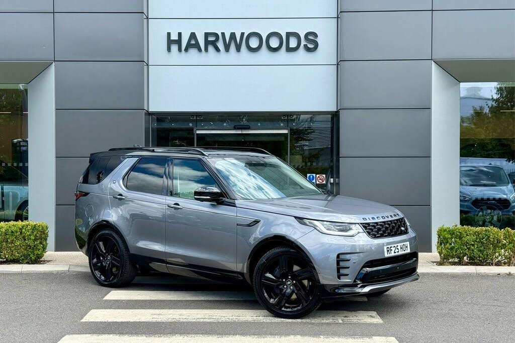 2025 Land Rover Discovery 3.0 D350 Dynamic SE