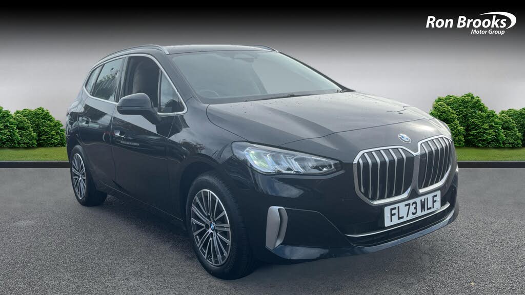 2023 BMW 2 Series 1.5 220i Luxury