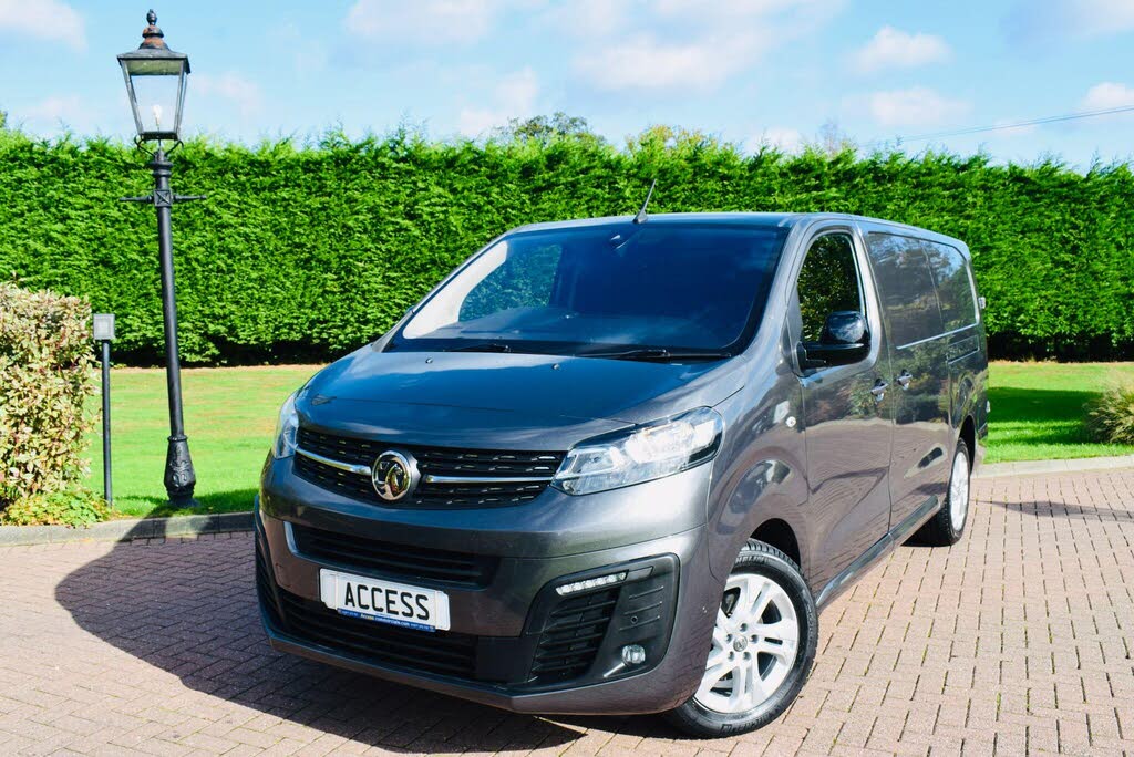2021 Vauxhall Vivaro 2.0TD 3100 L2H1 Elite (150PS)(Eu6dT) Panel