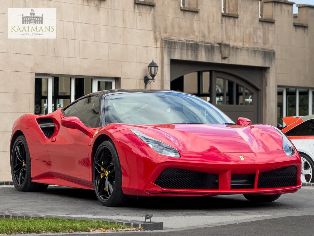 2016 Ferrari 488 3.9 488 GTB