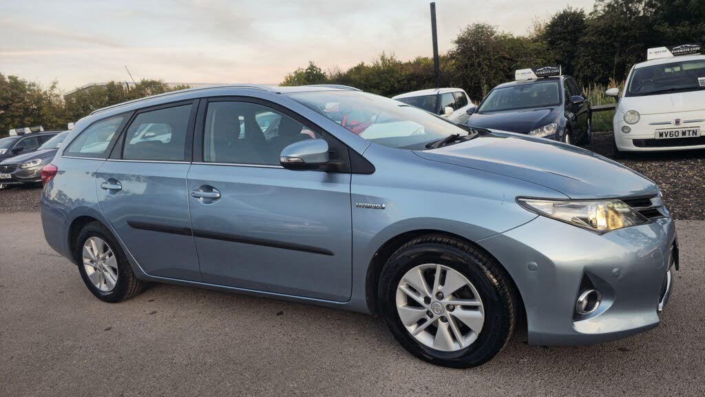 2013 Toyota Auris 1.8 VVT-i HSD Excel Estate