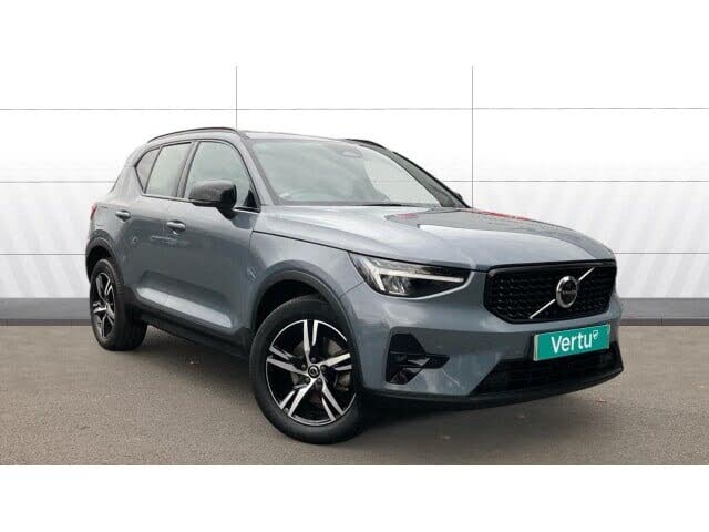 2022 Volvo XC40 2.0 B4 Plus AWD
