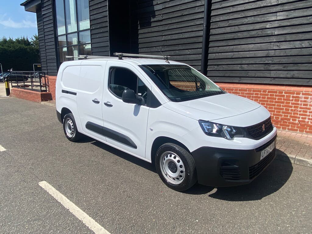 2023 Peugeot Partner 1.5 BlueHDi 950 Professional Premium (100PS)(Eu6d) S&S +