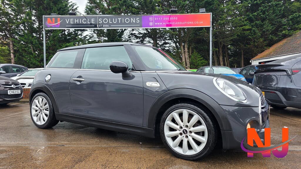 2014 MINI Mini 2.0 Cooper S 3d