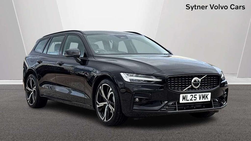 2025 Volvo V60 2.0 B4 Plus Station Wagon