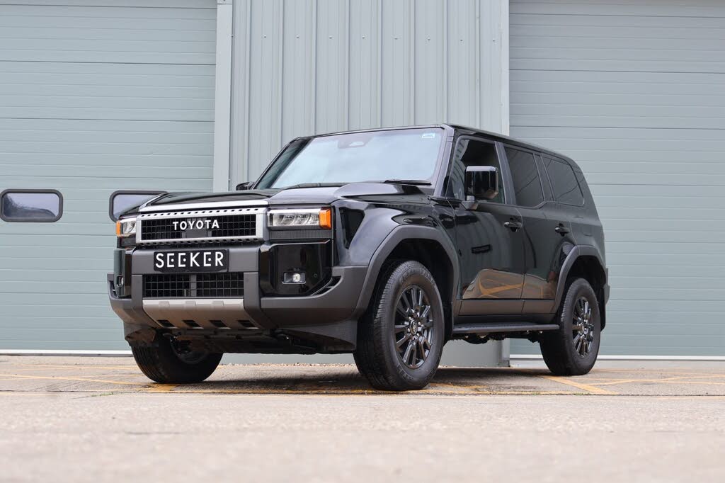 2025 Lexus LBX 1.5 Premium Plus