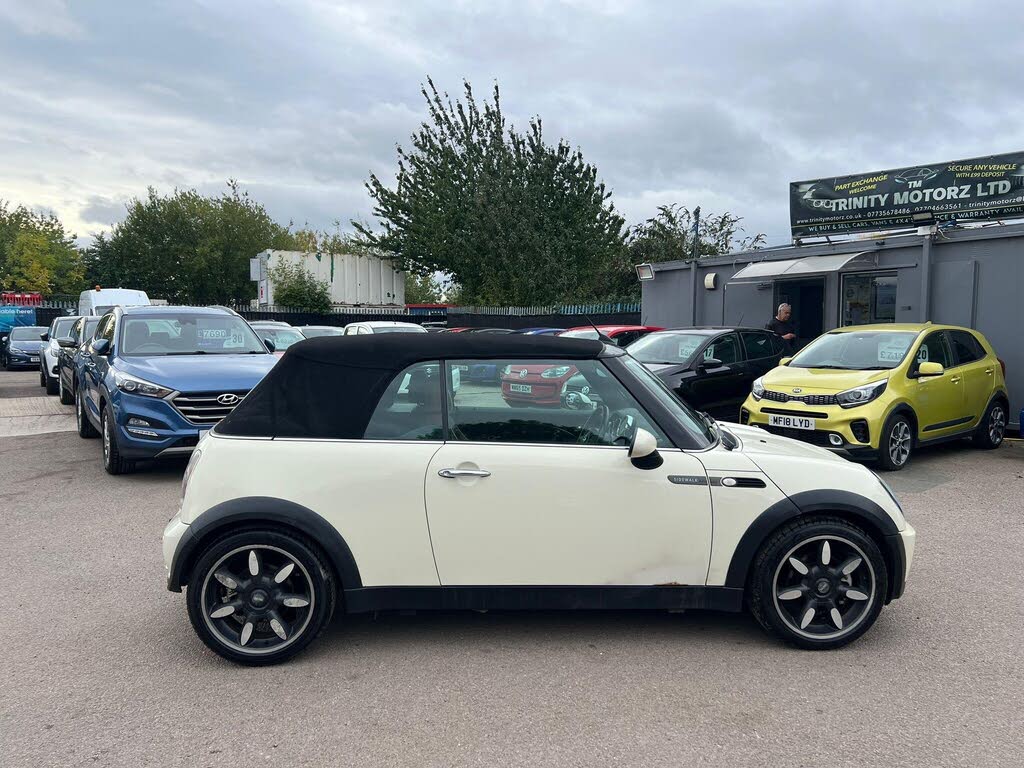 2007 MINI Mini 1.6 Cooper Sidewalk