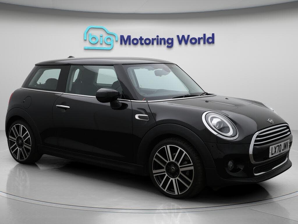 2020 MINI Mini 1.5 Cooper Exclusive Hatchback 3d Auto