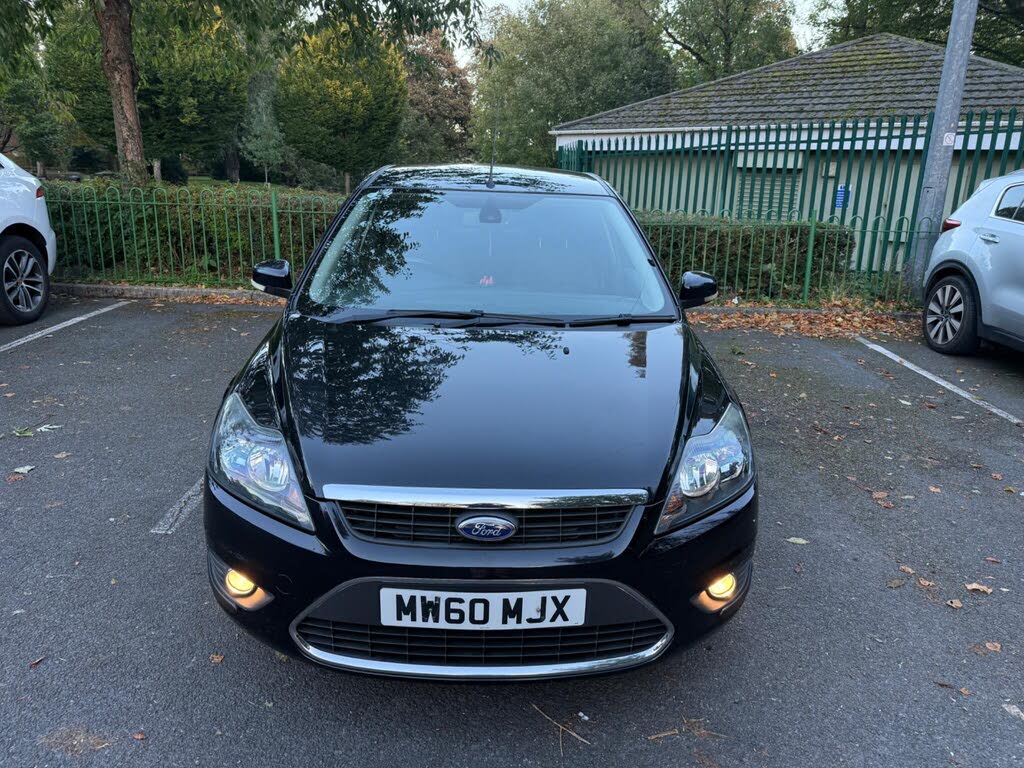 2011 Ford Focus 1.6 Titanium (100ps) Hatchback