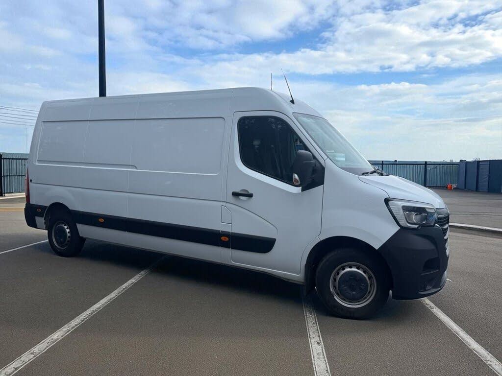 2021 Renault Master 2.3dCi LM35 135 Business (Eu6d) Panel
