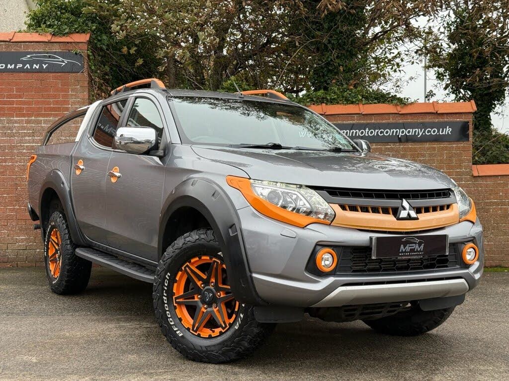 2018 Mitsubishi L200 2.4DI-D Barbarian SPV II auto