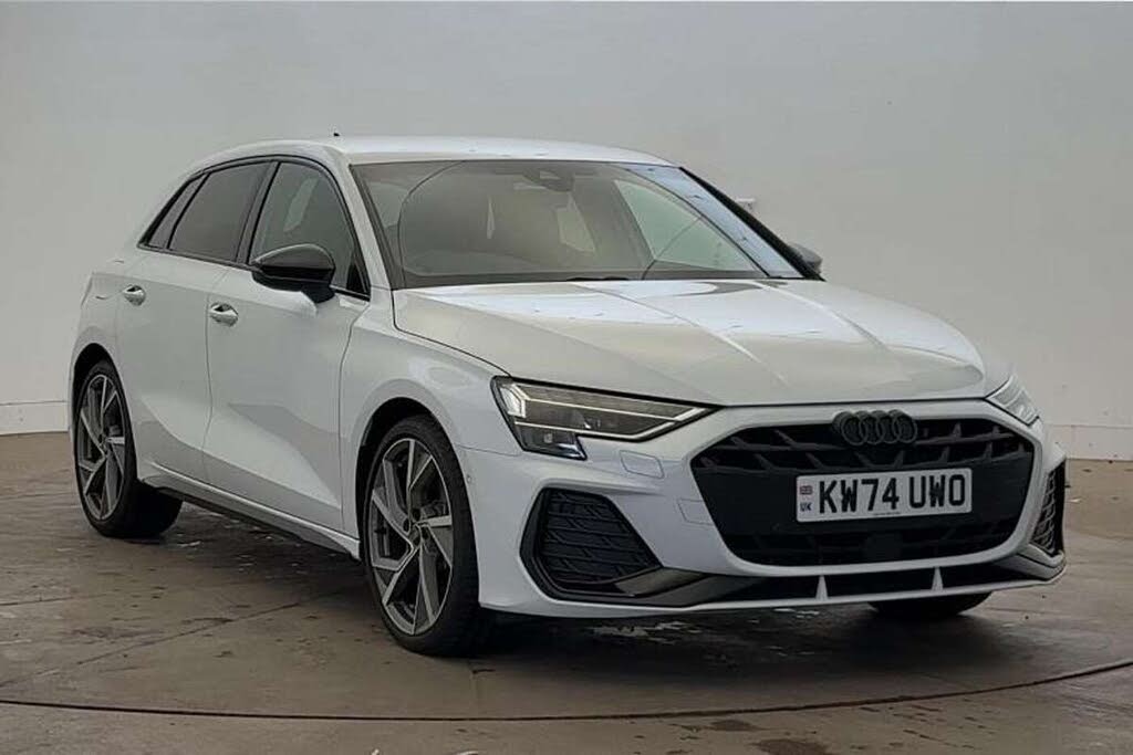 2025 Audi A3 1.5 35 TFSI Black Edition Sportback 5d