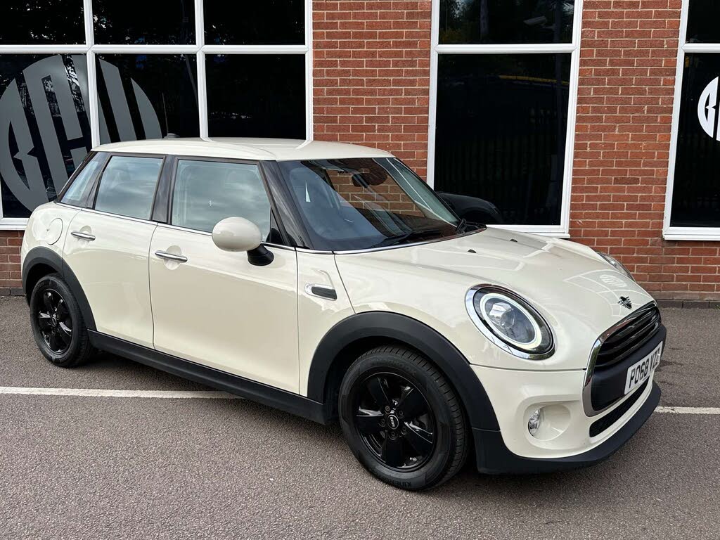 2018 MINI Mini 1.5 One Series II (s/s) 5d
