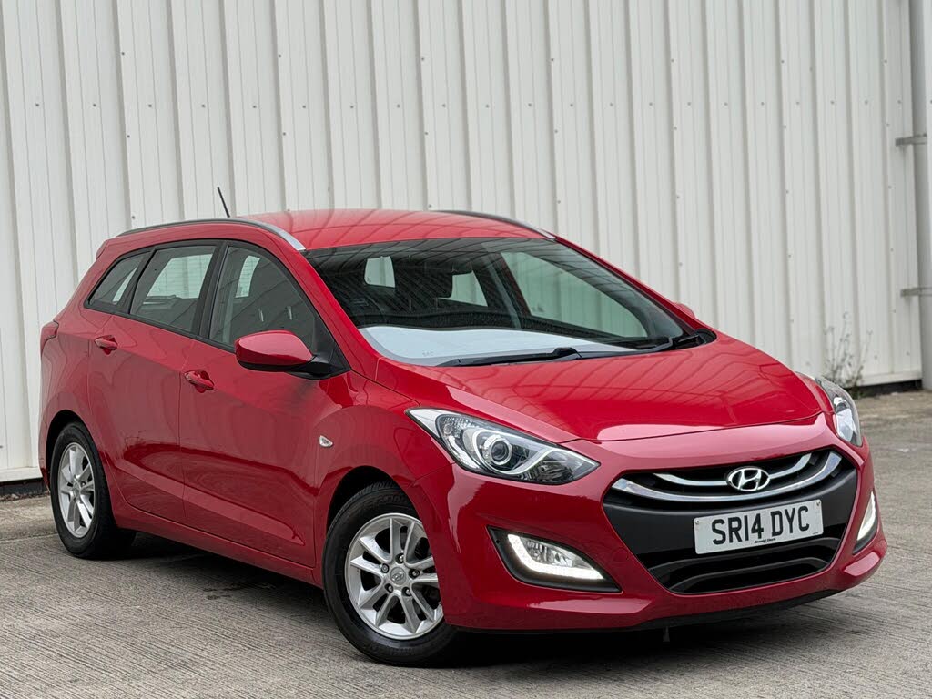 2014 Hyundai i30 1.6CRDi Active (110ps) Blue Drive (ISG) Tourer 5d