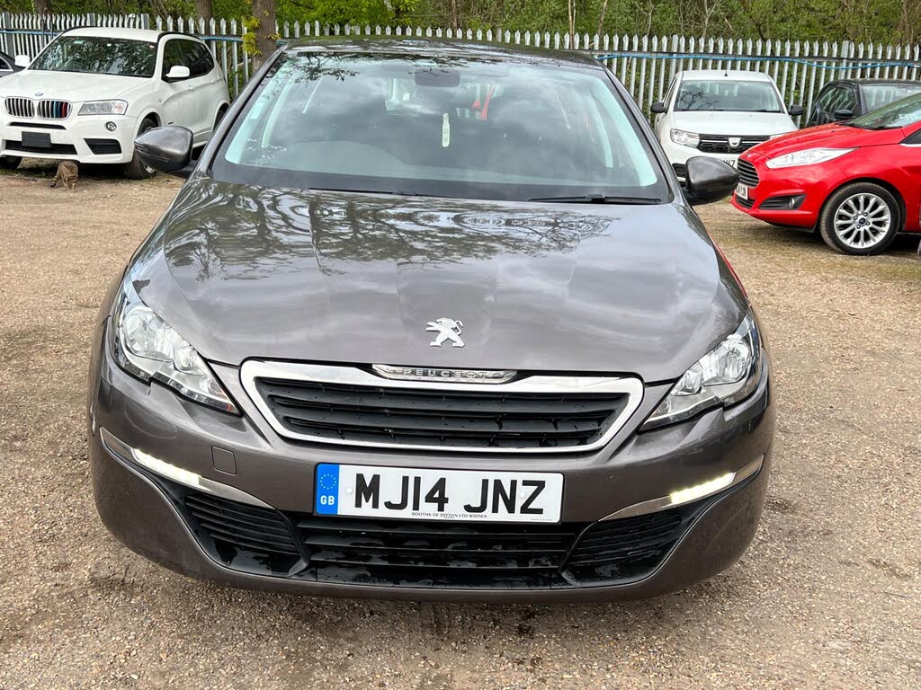 2014 Peugeot 308 1.2 Active (130bhp)