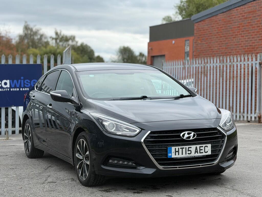 2015 Hyundai i40 1.7CRDi SE Nav (141ps) Saloon 4d DCT