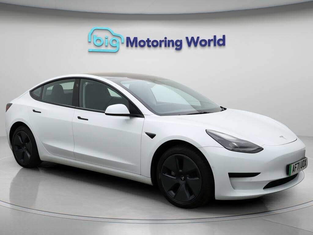 2021 Tesla Model 3 E Standard Plus