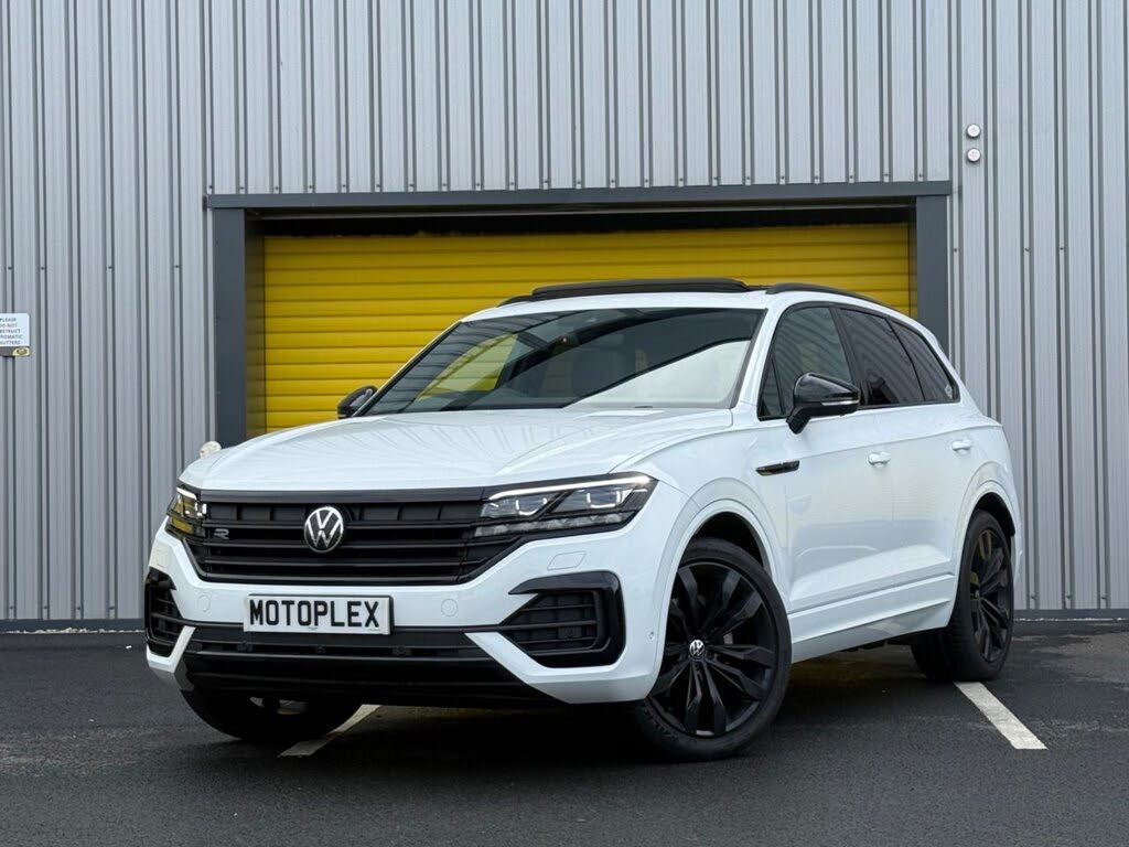 2022 Volkswagen Touareg 3.0TDI Black Edition (286ps)