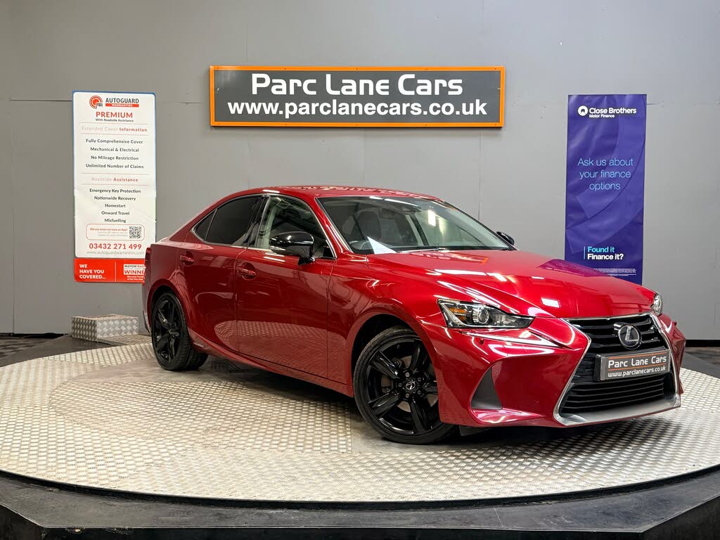 2018 Lexus IS 300h 2.5 IS (Sport Pack)