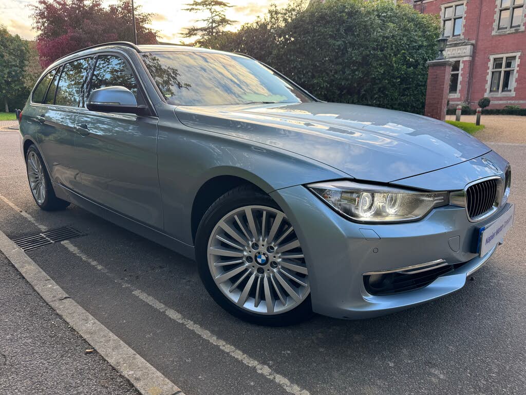 2013 BMW 3 Series 3.0TD 330d xDrive Luxury Touring 5d