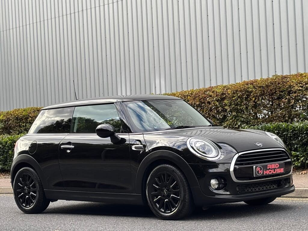 2018 MINI Mini 1.5 Cooper Classic (s/s) Hatchback 3d