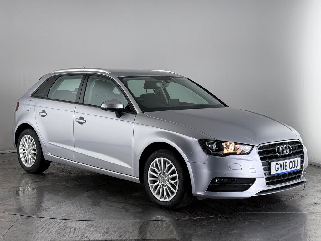 2016 Audi A3 2.0 TDI SE Technik Sportback 5d S Tronic
