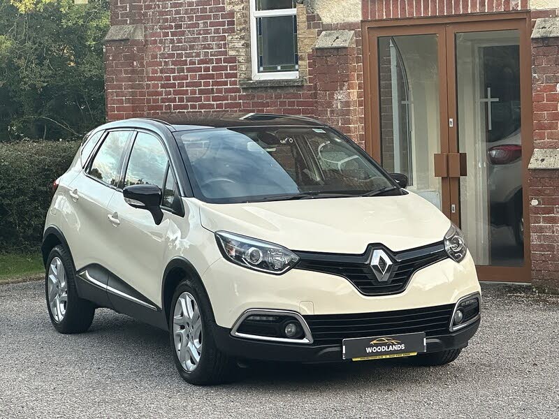 2015 Renault Captur 1.5dCi Dynamique Nav (90bhp) EDC Auto