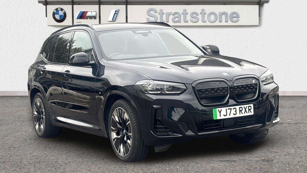 2023 BMW iX3 E M Sport Pro